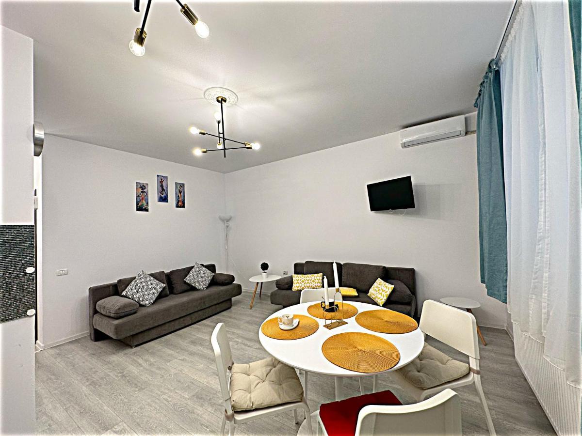 Hezo Sunshine Studio And Apartment Неводарі Екстер'єр фото
